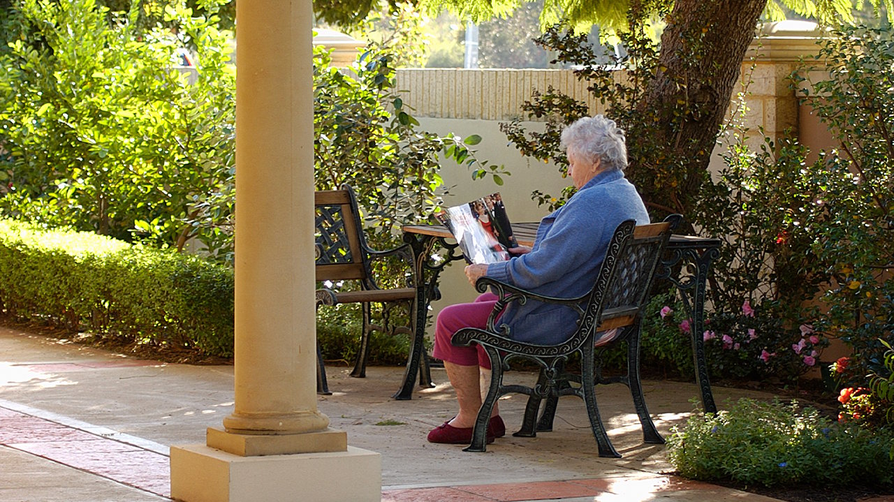 19 Experience the Regents Garden Difference.jpg